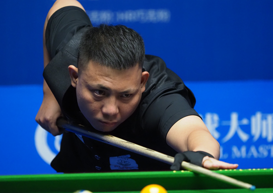 还是在台内 还是在台内