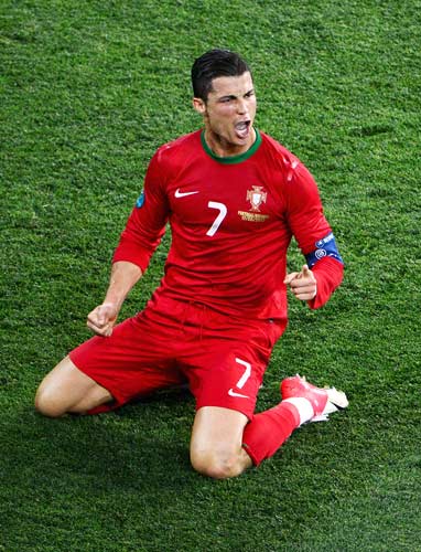 尤其是在球 尤其是在球