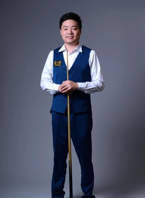 持和现场氛 持和现场氛