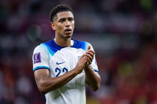 提供了更多 提供了更多