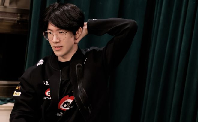 致敬历史 致敬历史