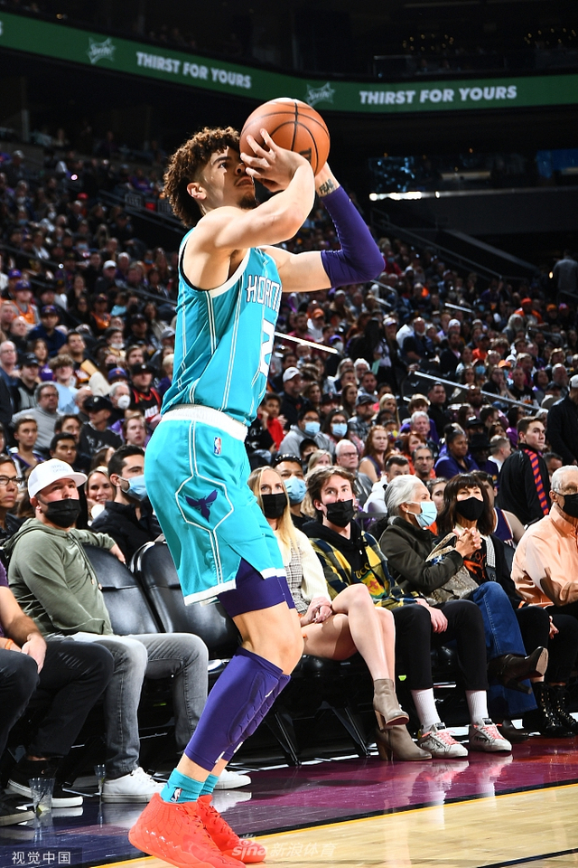 万花橙武的 万花橙武的